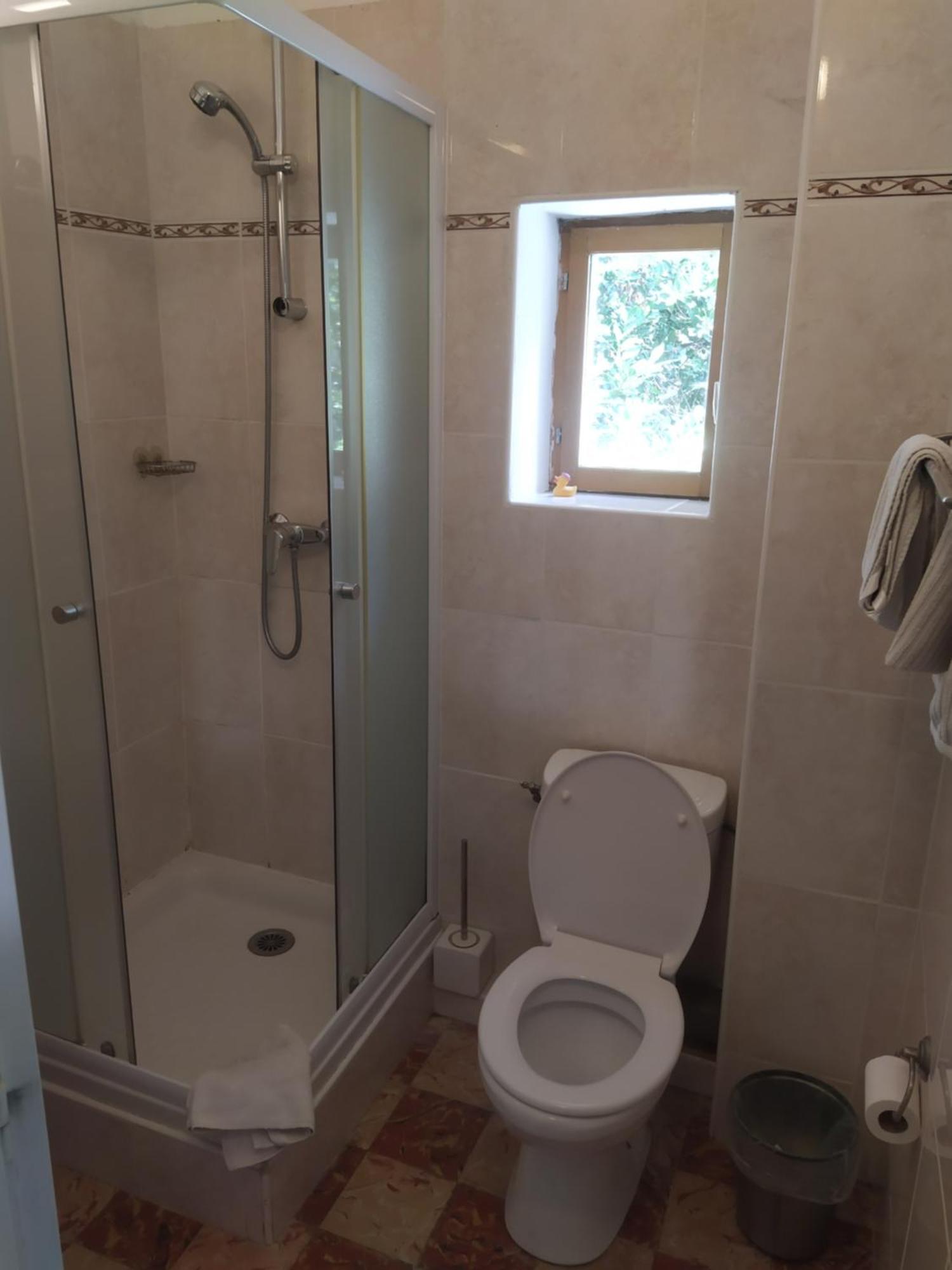 La Grenouille Bed & Breakfast Valleraugue Dış mekan fotoğraf